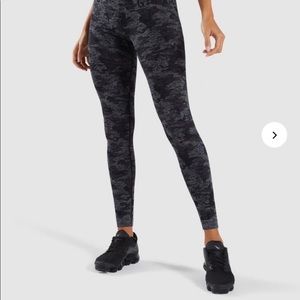 gymshark camo seamless